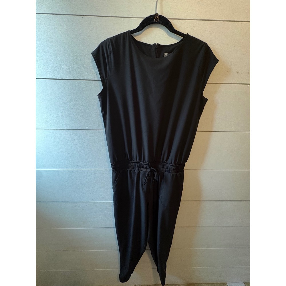 Albion Fit Jumpsuit Black Short Sleeve Elastic Waist Pockets Size M